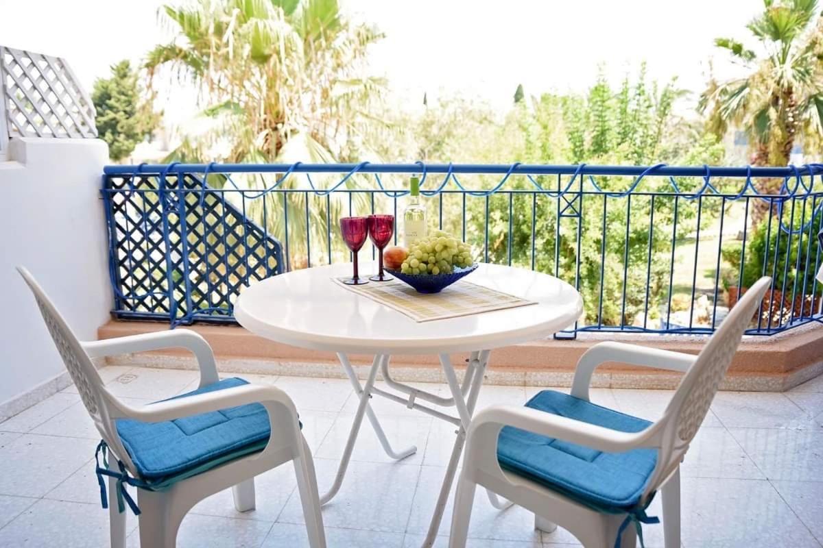 Paradise Gardens With A Large Terrace Paphos Ngoại thất bức ảnh