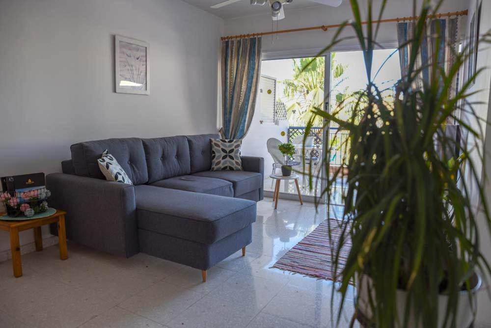Paradise Gardens With A Large Terrace Paphos Ngoại thất bức ảnh
